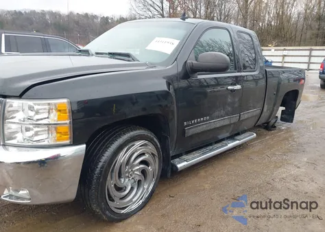 2013 Chevrolet Silverado 1500 Lt z USA, uszkodzony, nr VIN 1GCRCSE04DZ353569